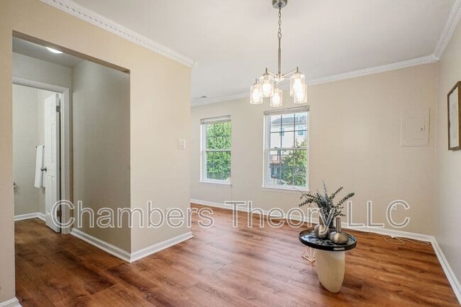 Building Photo - 9497 Linden Leaf Ct