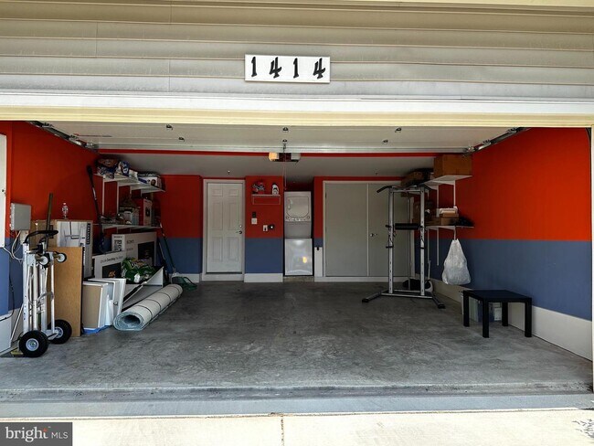 Building Photo - 1414 Piccard Dr