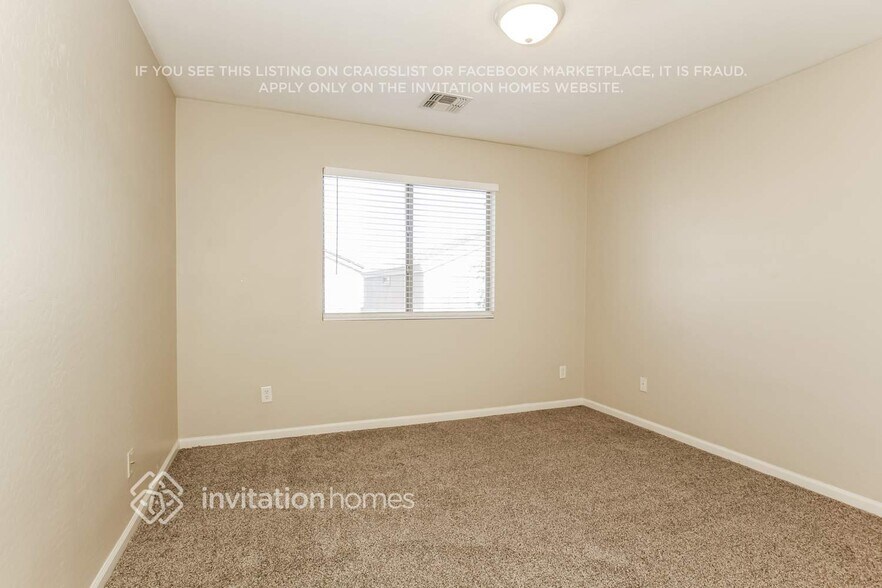 Building Photo - 12918 W Lamar Rd