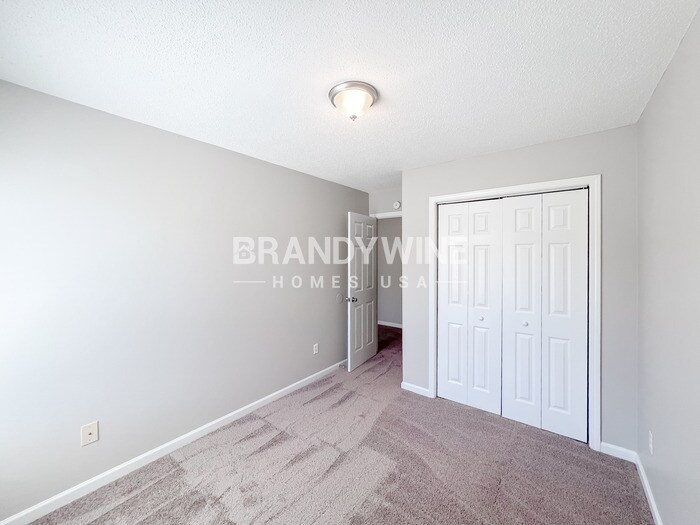 Building Photo - 2258 Nicole Dr