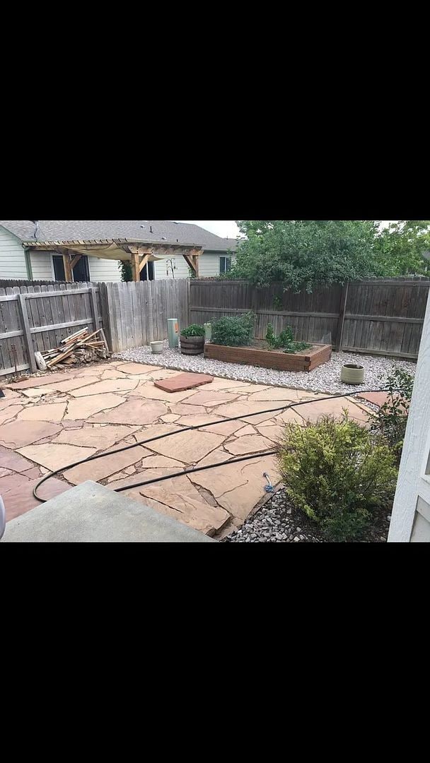 Building Photo - 3200 Mammoth Cir