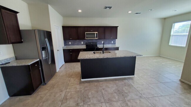 Building Photo - 19 solar panels for low electric bill!