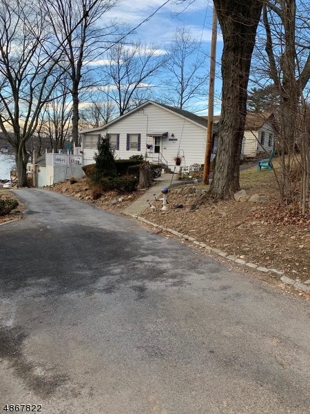 Building Photo - 19 Windemere Ave