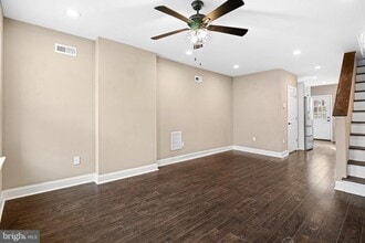 Building Photo - 2050 Mountain St