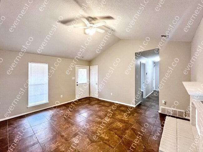 Building Photo - 3455 Lynnfield Cove