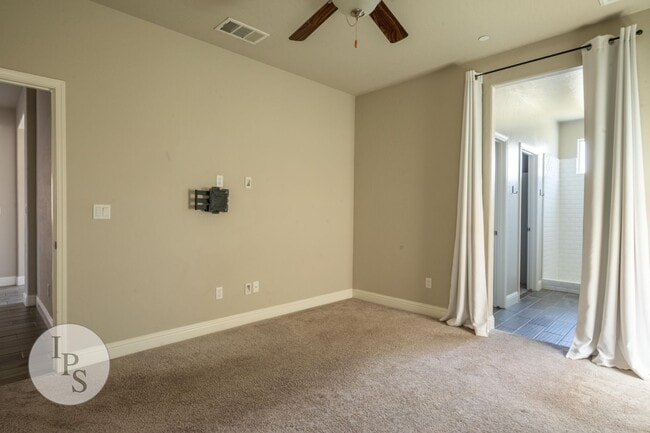 Building Photo - Clovis East Home, 2BR/2BA, Built 2019 in C...