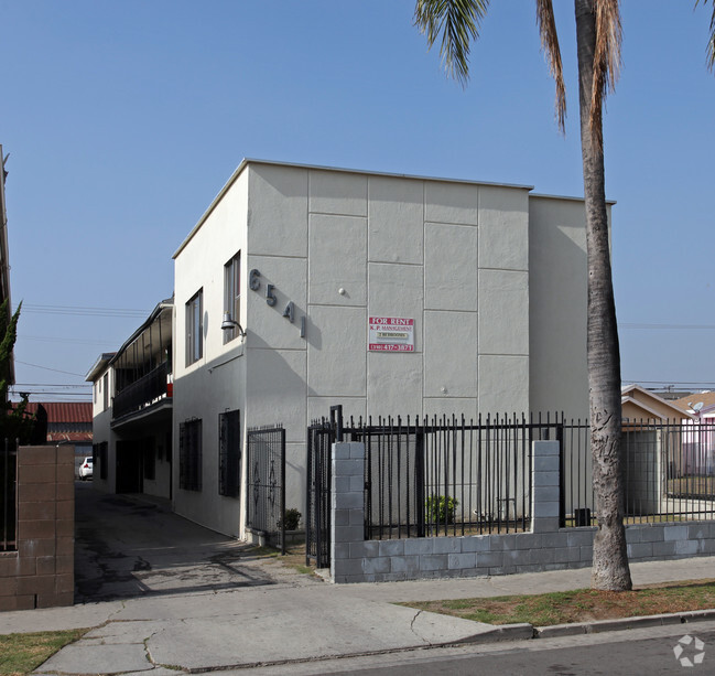 Building Photo - 6541 Brynhurst Ave
