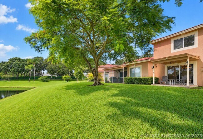 Building Photo - 9767 Kamena Cir