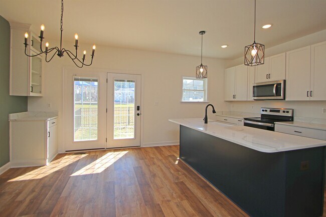 Building Photo - 1412 Palomino Trl