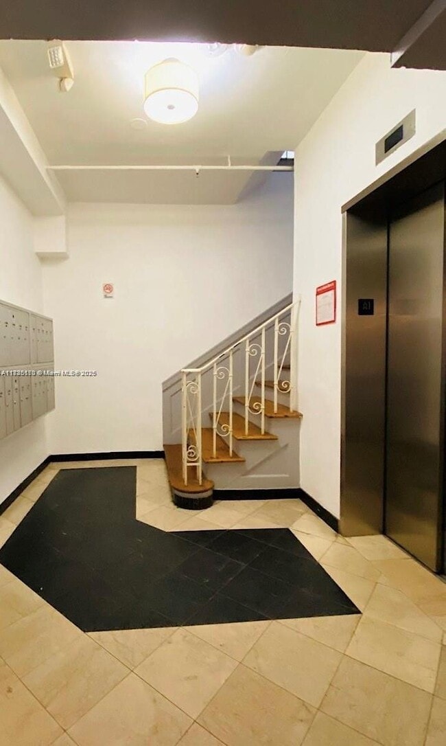 Building Photo - 3710 Collins Ave