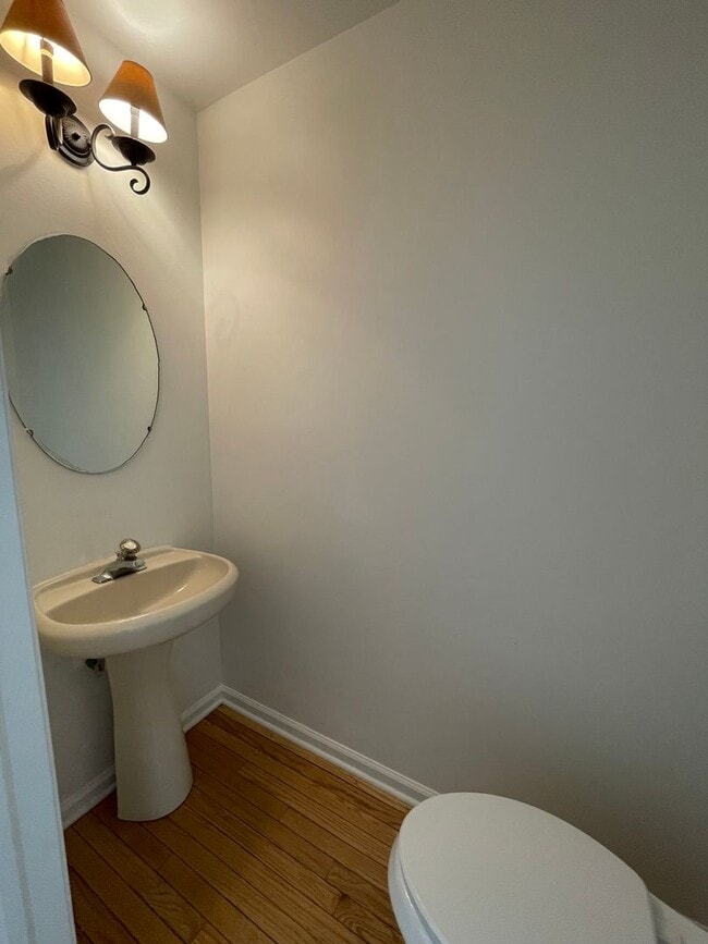 Building Photo - 106 Country Run Dr