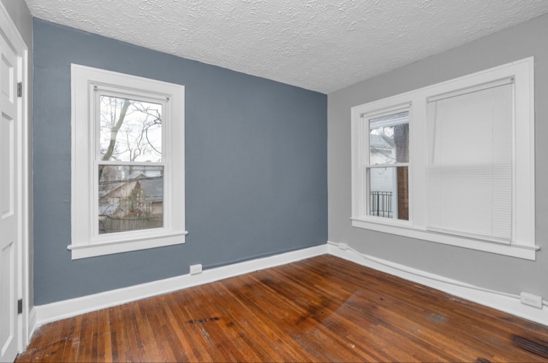 Building Photo - 1479 Bryden Rd