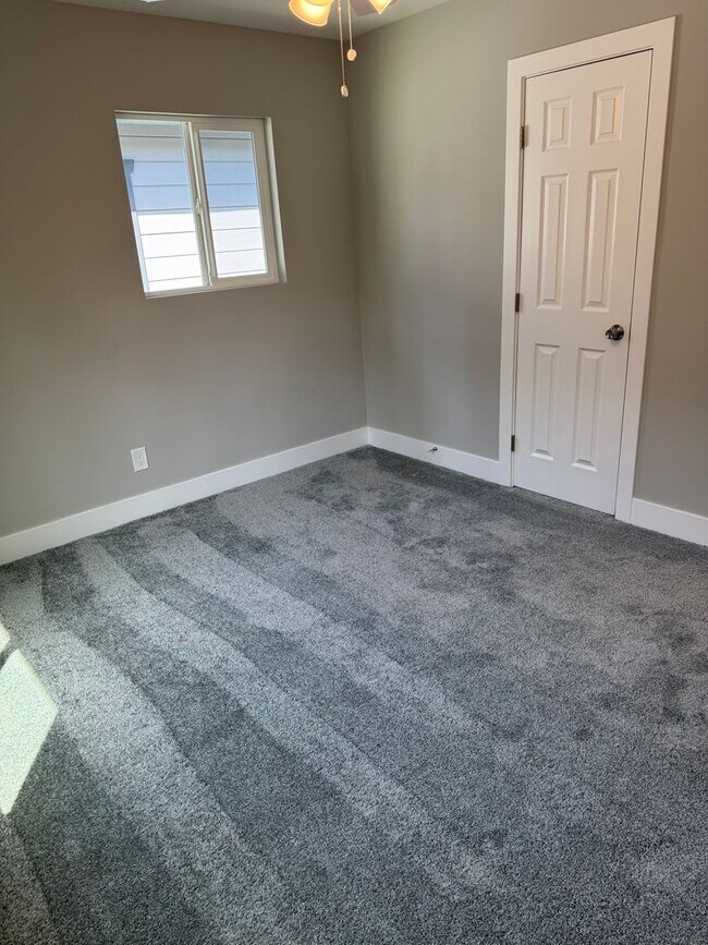 Building Photo - 2987 54th St