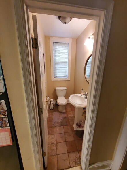 First floor half bath (shared space) - 27 Q St NW