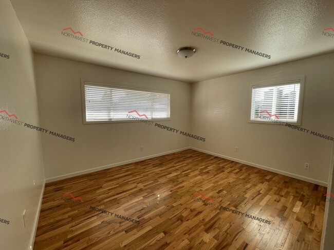 Building Photo - STATUS:  AVAILABLE | R136B | $2195.00