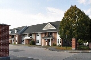 Primary Photo - Crescent Court