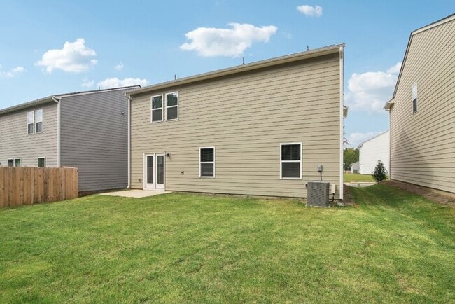 Building Photo - Fantastic 3bd/2.5ba home! Let yourself in!