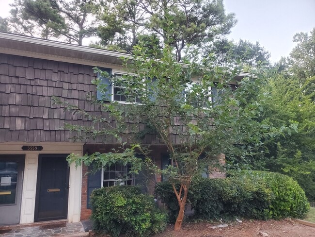Building Photo - 3559 Old Chamblee Tucker Rd