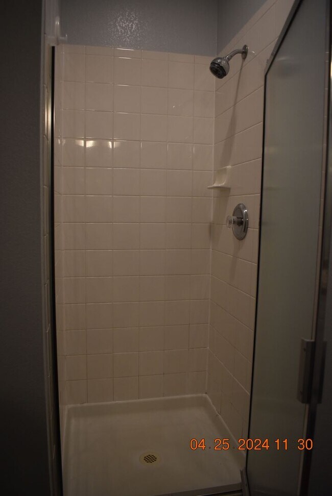 Building Photo - 2 bed / 2 bath Condo  - Deer Creek Condos Southwest Littleton