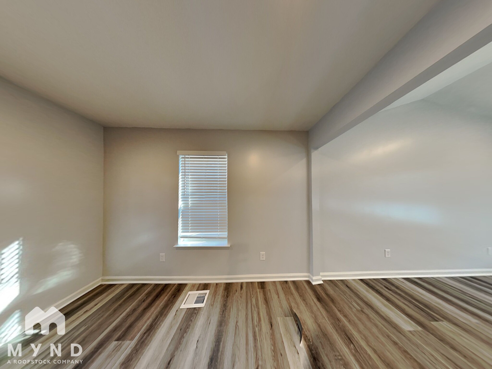 Building Photo - 76 Hale Haven Dr