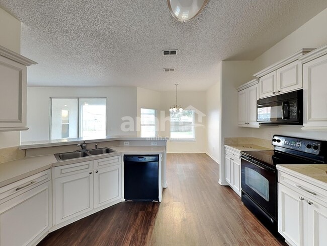 Building Photo - 3533 SW Viceroy St