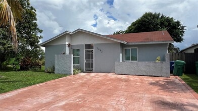 Building Photo - 5042 NW 195th Terrace