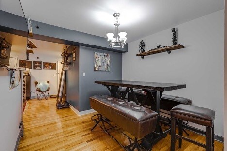 Building Photo - 6414 N Mozart St