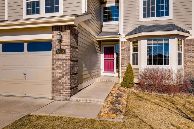 Building Photo - FABULOUS 3 BED/2.5 BATH HOME IN RENAISSANC...