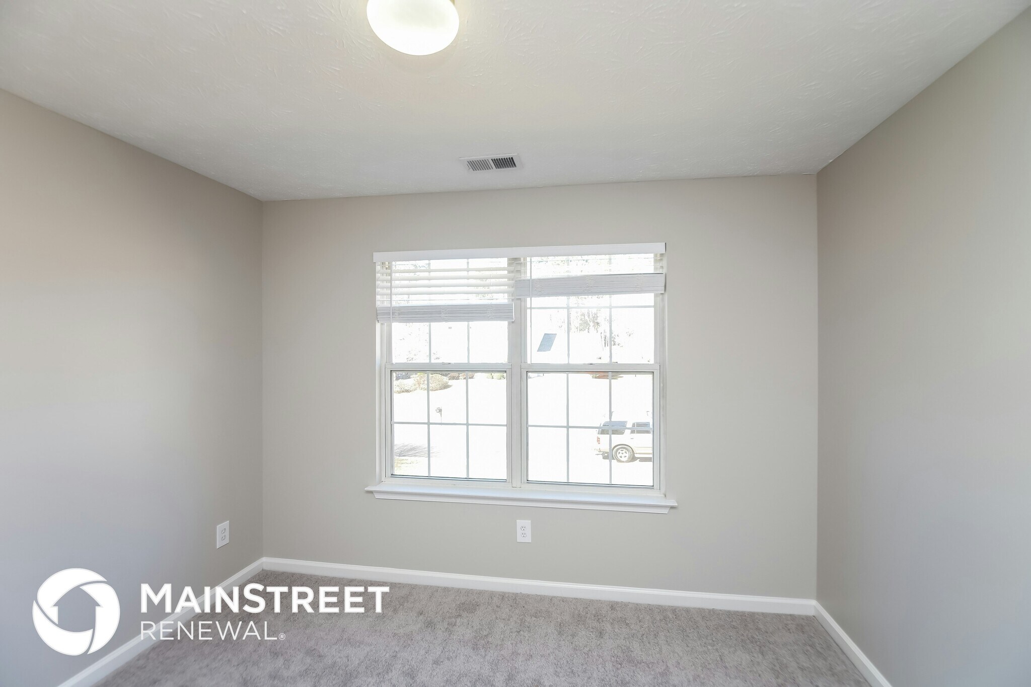 Building Photo - 1631 Sparrow Wood Ln SW
