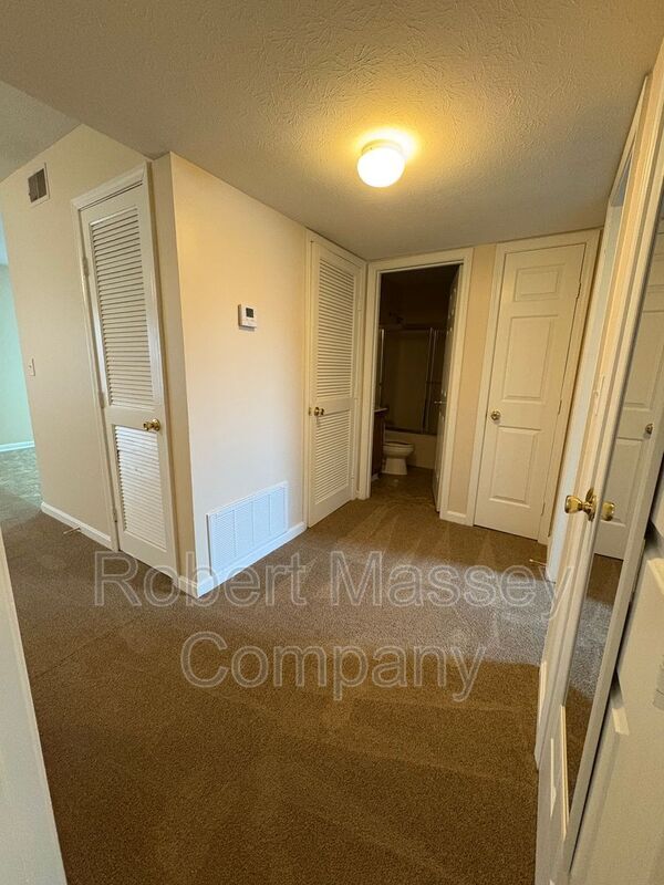 Building Photo - 7907 Canonero Way
