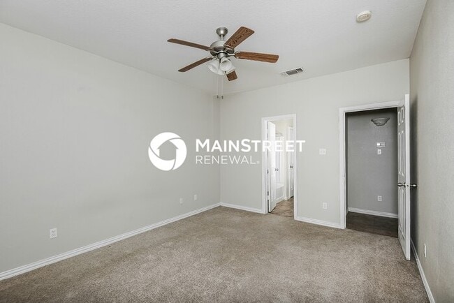 Building Photo - 3 Bedroom Pet-Friendly Home in Crowley, TX with Main Street Renewal