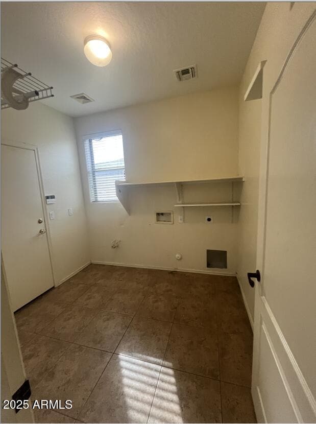 Building Photo - 576 E Julian Dr