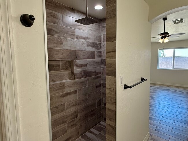 Building Photo - 3877 Santa Rosalina LN
