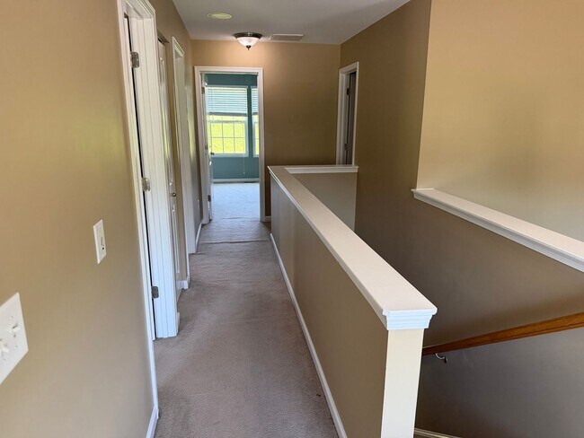 Building Photo - 109 Gupton Ct
