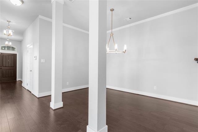 Building Photo - 1131 Alpine Dr