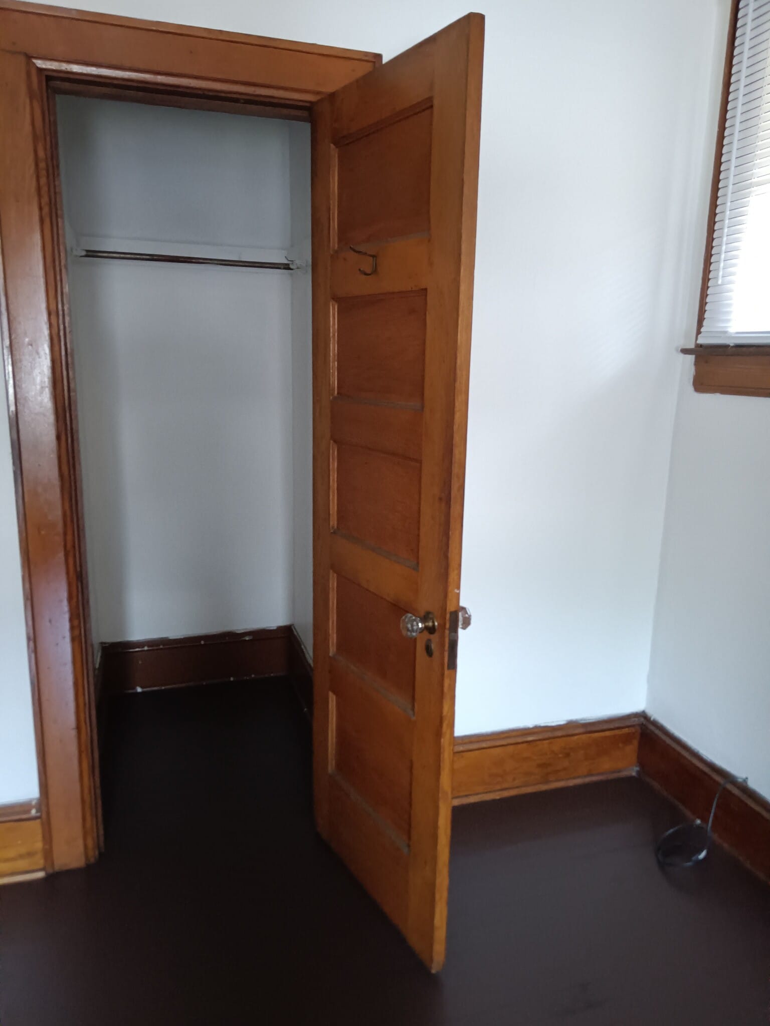 Building Photo - 1552 Lewis St