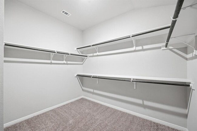 Building Photo - 809 Russet Rock Dr