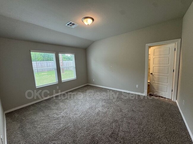 Building Photo - 4217 Palmetto Blf Dr