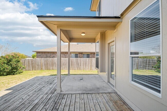 Building Photo - 217 Killian Loop