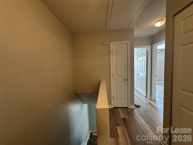 Building Photo - 6626 Rothchild Dr