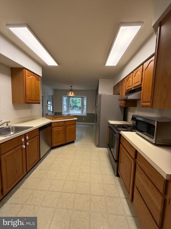Building Photo - 222 Bosun Cove