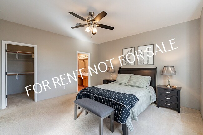 Building Photo - 12765 Walking Deer Pl