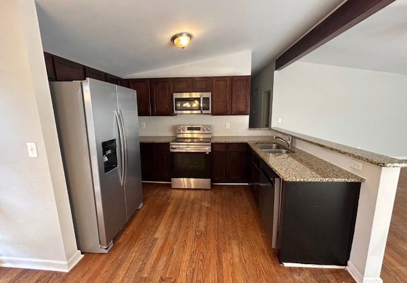 Building Photo - 2950 Horse Shoe Dr