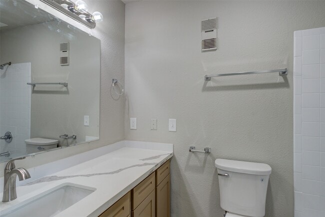 Building Photo - 3300 Pebblebrook Dr