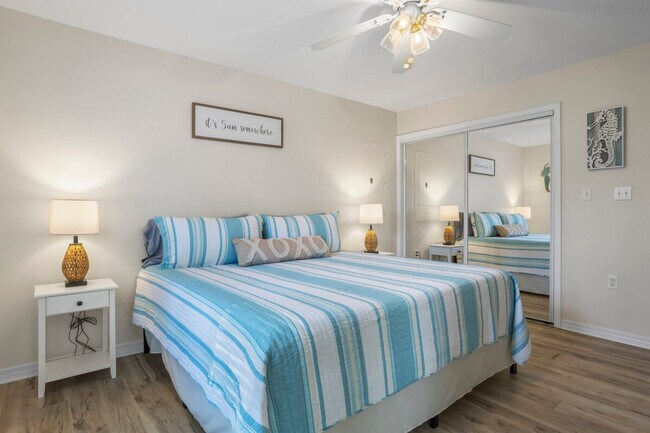 Building Photo - 309 Julia St