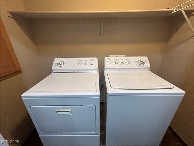 Building Photo - 7300 Casa Solar Ct