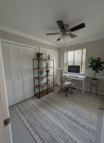 Building Photo - 10315 Forest Brook Ln