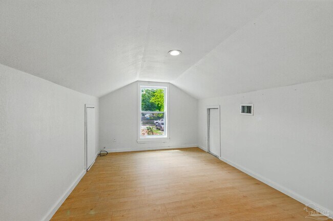 Building Photo - 61 E Ensley St