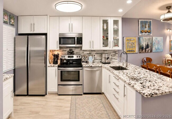 Building Photo - 4000 Cypress Grove Way