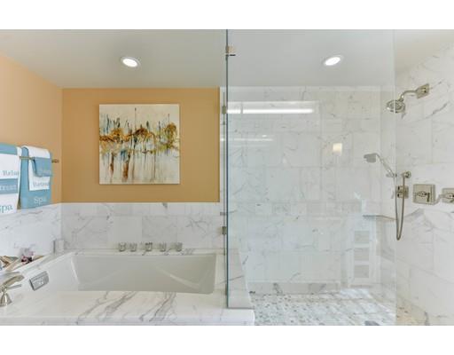 Building Photo - 400 Stuart St